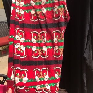 Lula Roe TC2 Christmas leggings